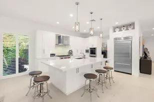 2517 NE 13th St, Fort Lauderdale, FL 33304 - Photo 17