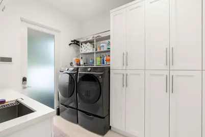 2517 NE 13th Street, Fort Lauderdale, FL 33304 - Photo 41