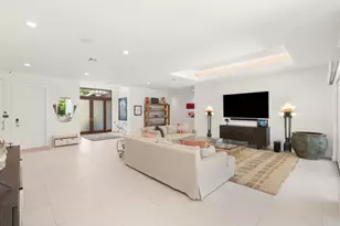 2517 NE 13th St, Fort Lauderdale, FL 33304 - Photo 9