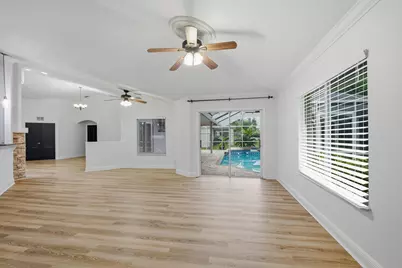5476 NW Boydga Avenue, Port Saint Lucie, FL 34986 - Photo 17
