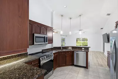 5476 NW Boydga Avenue, Port Saint Lucie, FL 34986 - Photo 5