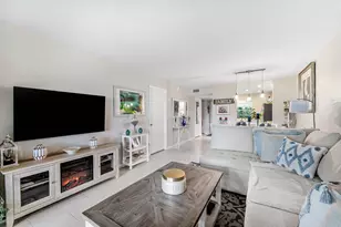 112 Lake Constance Dr, West Palm Beach, FL 33411 - Photo 7