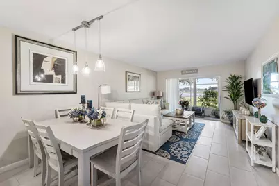 112 Lake Constance Drive, West Palm Beach, FL 33411 - Photo 9