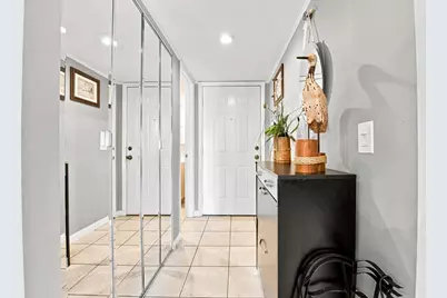 226 Capri E, Delray Beach, FL 33484 - Photo 5