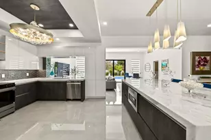3933 Washington St, Hollywood, FL 33021 - Photo 15