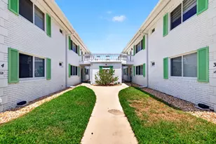 1821 NE 62nd St, Fort Lauderdale, FL 33308 - Photo 35