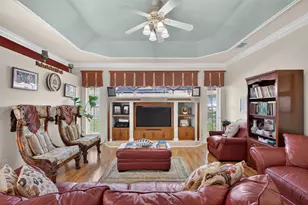 5493 NW Chapel Ct, Port Saint Lucie, FL 34986 - Photo 9