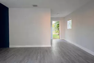 2950 NW 20th St, Fort Lauderdale, FL 33311 - Photo 3
