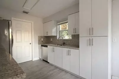 2950 NW 20th Street, Fort Lauderdale, FL 33311 - Photo 7