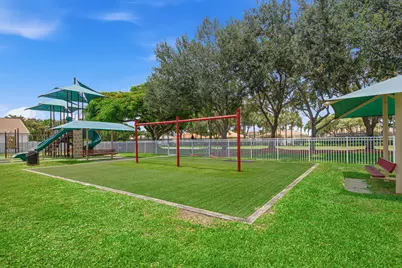 6933 Desert Inn Terrace, Lake Worth, FL 33463 - Photo 57