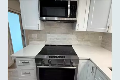 2630 W 28th Street, Riviera Beach, FL 33404 - Photo 9