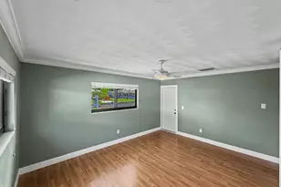 150 SE 5th Ct, Pompano Beach, FL 33060 - Photo 15