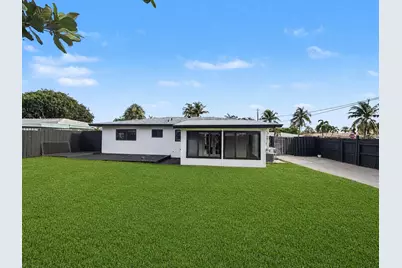 150 SE 5th Court, Pompano Beach, FL 33060 - Photo 21