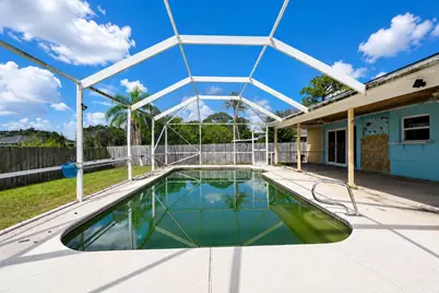 392 SE Crosspoint Drive, Port Saint Lucie, FL 34983 - Photo 25