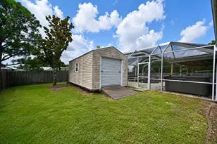 392 SE Crosspoint Dr, Port Saint Lucie, FL 34983 - Photo 33