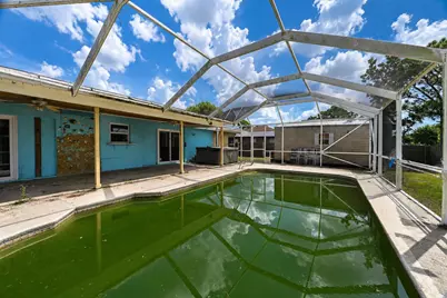 392 SE Crosspoint Drive, Port Saint Lucie, FL 34983 - Photo 27
