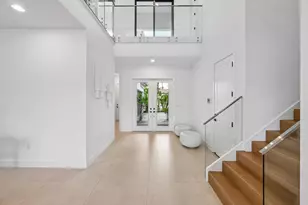 17070 Rainbow Fls Trl, Boca Raton, FL 33496 - Photo 5