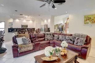 10885 La Salinas Cir, Boca Raton, FL 33428 - Photo 17