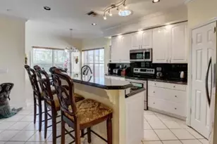 10885 La Salinas Cir, Boca Raton, FL 33428 - Photo 13