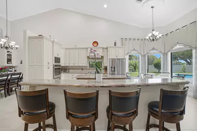 10210 Lexington Estates Boulevard, Boca Raton, FL 33428 - Photo 19