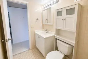234 Chatham L, West Palm Beach, FL 33417 - Photo 9