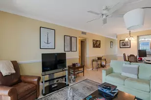 2333 Indian River Blvd, Vero Beach, FL 32960 - Photo 9