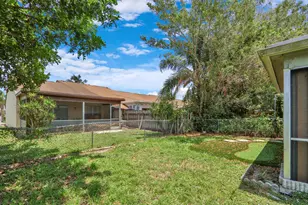 113 Pinewood Ct, Jupiter, FL 33458 - Photo 33
