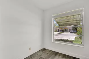 113 Pinewood Ct, Jupiter, FL 33458 - Photo 9