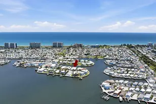 10751 S Ocean Dr, Jensen Beach, FL 34957 - Photo 27