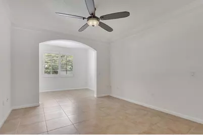 7101 Myrtlewood Circle W, Palm Beach Gardens, FL 33418 - Photo 7