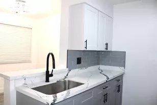 2820 N Oakland Forest Dr N, Oakland Park, FL 33309 - Photo 3