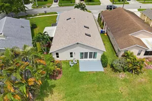 9123 Pine Springs Dr, Boca Raton, FL 33428 - Photo 19