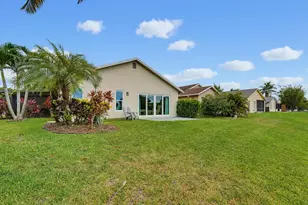 9123 Pine Springs Dr, Boca Raton, FL 33428 - Photo 13
