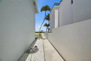 1735 N Fort Lauderdale Beach Blvd, Fort Lauderdale, FL 33305 - Photo 33