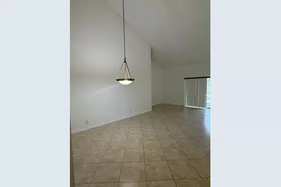 8798 Holly Court #203, Tamarac, FL 33321 - Photo 9