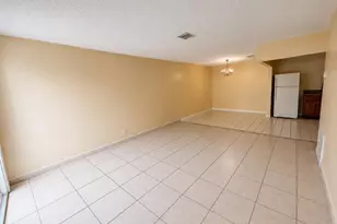 4125 Woodside Dr, Coral Springs, FL 33065 - Photo 7
