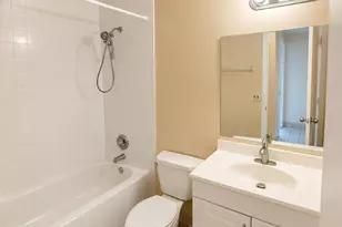 4125 Woodside Dr, Coral Springs, FL 33065 - Photo 21