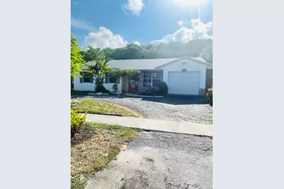 415 NW 7th Court, Boynton Beach, FL 33426 - Photo 1