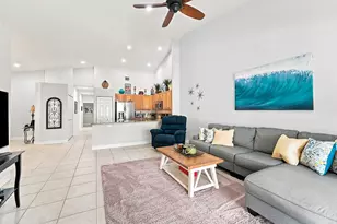 368 W Coral Trace Cir, Delray Beach, FL 33445 - Photo 11