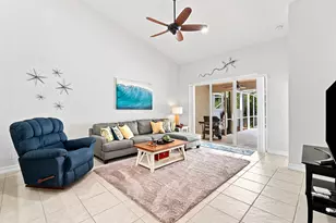 368 W Coral Trace Cir, Delray Beach, FL 33445 - Photo 7