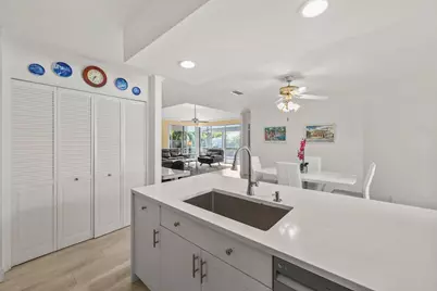 664 Forsyth Street #6, Boca Raton, FL 33487 - Photo 9