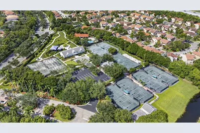 11728 Highland Place, Coral Springs, FL 33071 - Photo 45