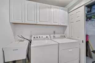 11728 Highland Pl, Coral Springs, FL 33071 - Photo 13