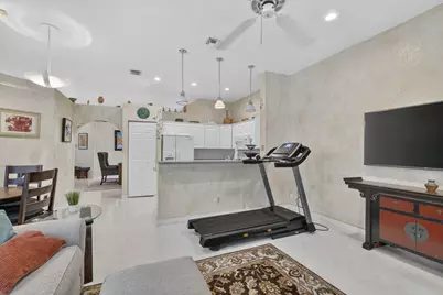 11728 Highland Place, Coral Springs, FL 33071 - Photo 19