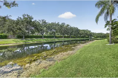 11728 Highland Place, Coral Springs, FL 33071 - Photo 35