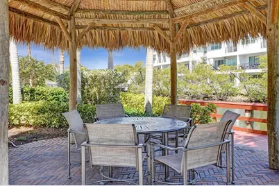 2625 NE 14th Avenue NE #406, Wilton Manors, FL 33334 - Photo 25