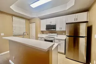 2920 Hidden Hills Rd, West Palm Beach, FL 33411 - Photo 9