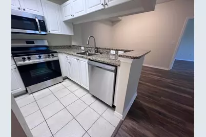 2802 Sarento Place #302, Palm Beach Gardens, FL 33410 - Photo 3