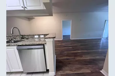2802 Sarento Place #302, Palm Beach Gardens, FL 33410 - Photo 5