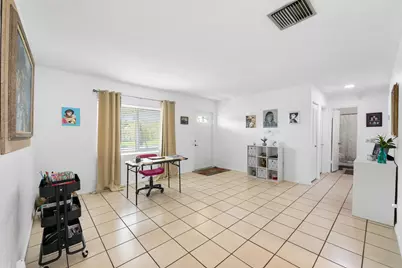 7000 NW 95th Terrace, Tamarac, FL 33321 - Photo 13